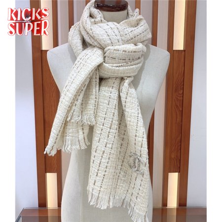chanel 100% cashmere scarf