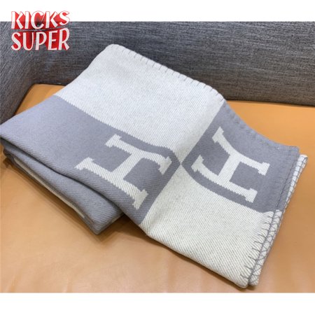 hermes blanket