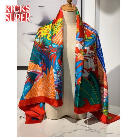 hermes ladies summer silk scarf red