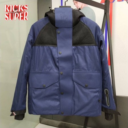 Moncler Down Jacket MC330184