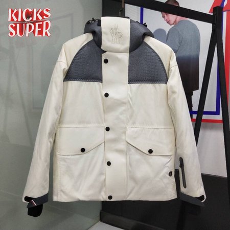 Moncler Down Jacket MC330185