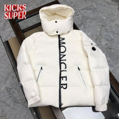 Moncler Down Jacket MC330195