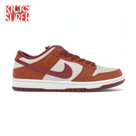 Dunk Low Pro SB 'Dark Russet' Unisex