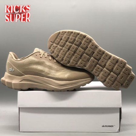 Alo Yoga Runner Khaki